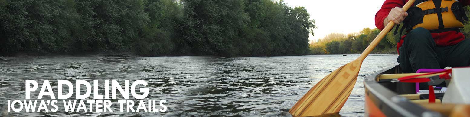 canoe paddling on Iowa's river trails
