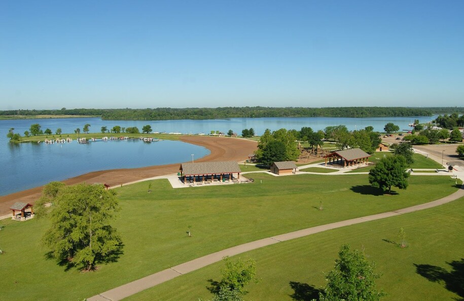 Big Creek State Park: The accessible fishing pier at Big Creek is on the east side of the Lake, just off NW Big Creek Drive. An accessible vault toilet and drinking fountain are adjacent to the parking lot. Additionally, a 250-foot-long concrete path provides shoreline access for accessible fishing opportunities.